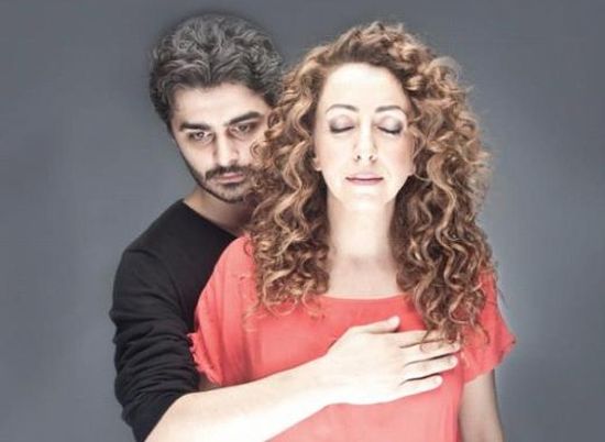 Alternatif tiyatrolar seyircisini bekliyor 