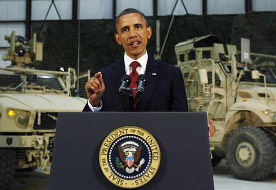 Obama anlaşma imzaladı, Kabil'de bombalar patladı