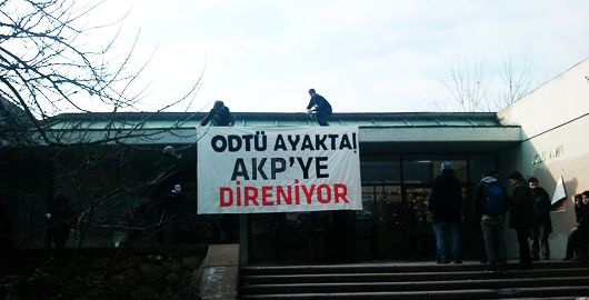 ODTÜ'lüler YÖK incelemesine işgalle tepki gösteriyor  