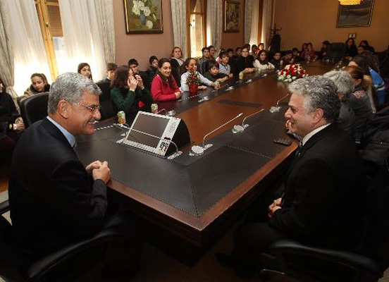 Pangaltı Mıkhitaryan öğrencileri Meclis'teydi