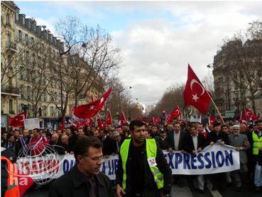 Fransa’daki fişleme iddialarına yalanlama  