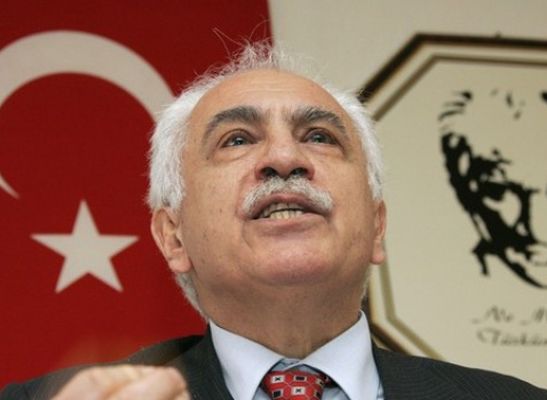 Bir orada bir burada Perinçek