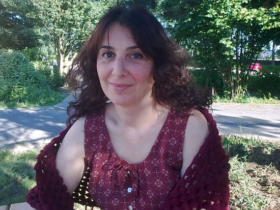 Irkçı saldırılara dayanamayan Pıçakçı ailesi Türkiye’yi terk etti 