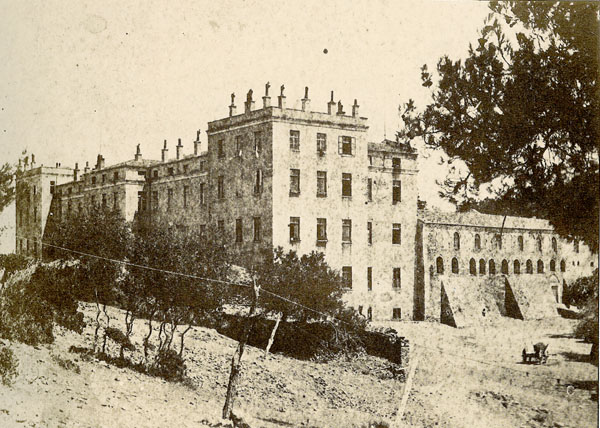 Heybeliada’daki Rum kurumları Deniz Kuvvetleri’nin elinde  