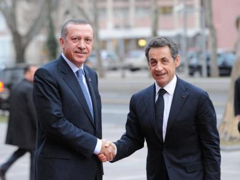 Erdoğan işini şansa bırakmıyor