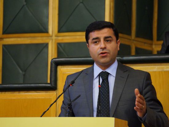 Bir ağaçtan şaheser yaratmak sadece marangozların değil devrimcilerinde işiymiş