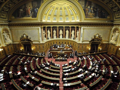 Yasa teklifi Senato’da kabul edildi  