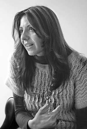 Rum toplumu AB desteğiyle kabuğunu kırıyor