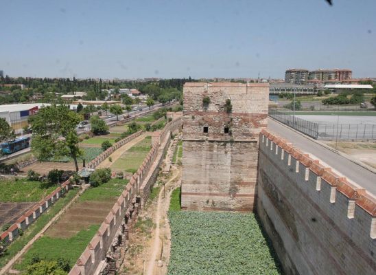 İstanbul surlarına mobese yerleştirilecek