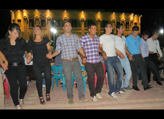 Avrupalı ve Türkiyeli Süryaniler şölende buluştu