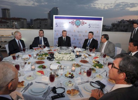 Erdoğan: Suriye halkı zafere yakın  