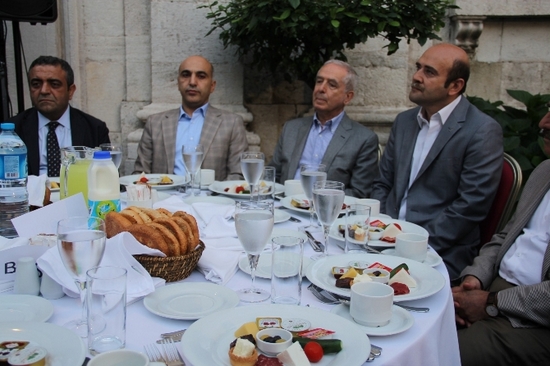 ‘Yeşilköy’de kiliseye saldırı’ haberleri ne anlatıyor?