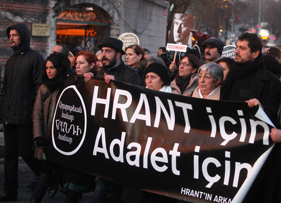 Köşe yazarları Dink cinayeti davasındaki skandal kararı nasıl değerlendirdi