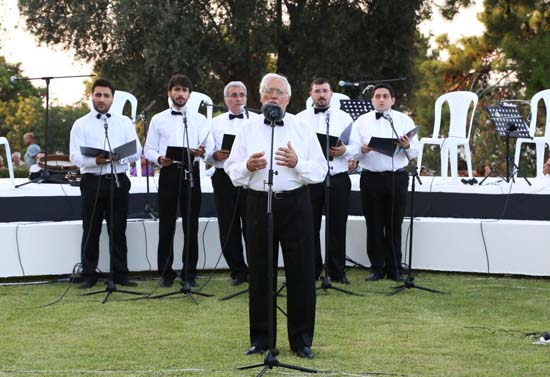 Heybeliada'da İnançlar ve Müzikleri